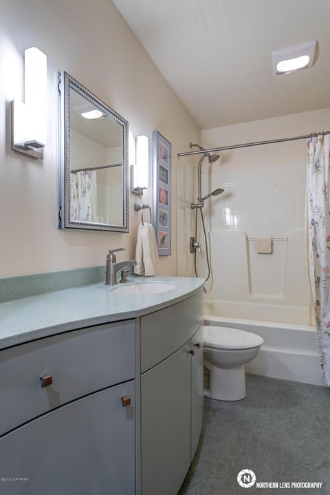 8201 E 6th Ave, Anchorage, AK 99504 photo 34