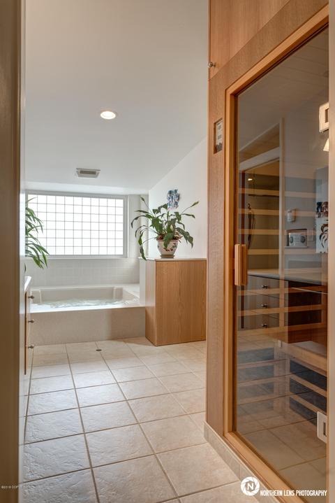 8201 E 6th Ave, Anchorage, AK 99504 photo 21