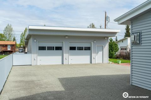 8201 E 6th Ave, Anchorage, AK 99504 photo 4
