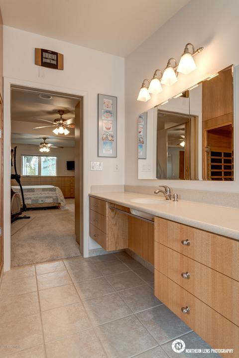 8201 E 6th Ave, Anchorage, AK 99504 photo 22
