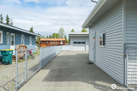 8201 E 6th Ave, Anchorage, AK 99504 photo 44