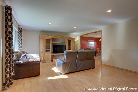 17029 Easy St, Eagle River, AK 99577 photo 9