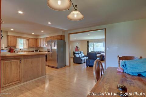 17029 Easy St, Eagle River, AK 99577 photo 10