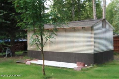 687 Ridge Loop Rd, North Pole, AK 99705 photo 3