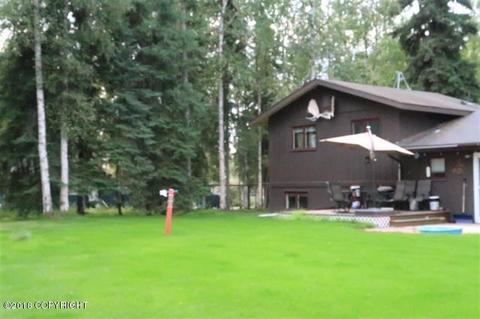 687 Ridge Loop Rd, North Pole, AK 99705 photo 2