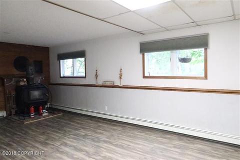687 Ridge Loop Rd, North Pole, AK 99705 photo 17