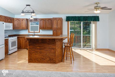 3050 Rosalind Loop, Anchorage, AK 99507 photo 2