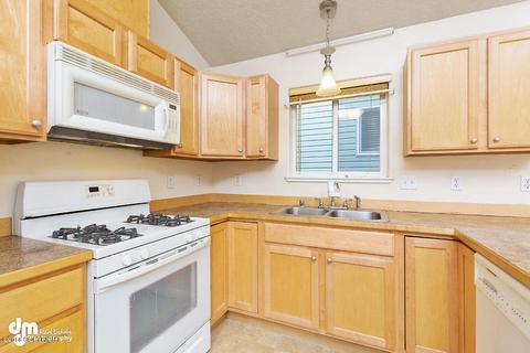 11702 Galloway Loop # 33, Eagle River, AK 99577 photo 13