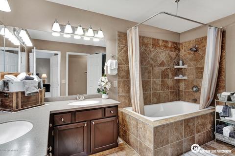 3760 Reflection Dr, Anchorage, AK 99504 photo 13