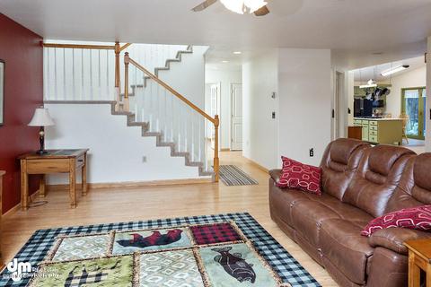 22107 Deer Cir, Chugiak, AK 99567 photo 10
