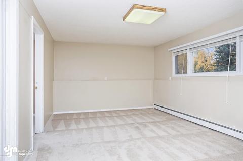 5360 E 41st Ave, Anchorage, AK 99508 photo 27