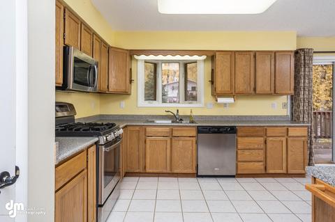 5360 E 41st Ave, Anchorage, AK 99508 photo 15