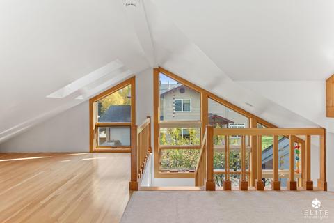 1013 E Fireweed Ln, Anchorage, AK 99508 photo 7