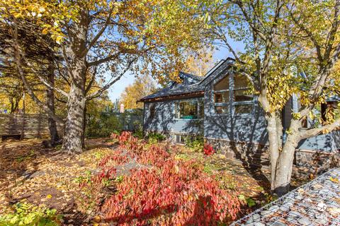 1013 E Fireweed Ln, Anchorage, AK 99508 photo 18