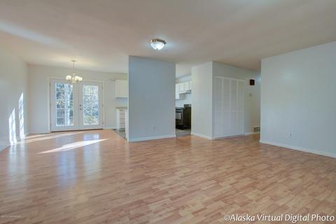10233 Chickaloon St, Eagle River, AK 99577 photo 9
