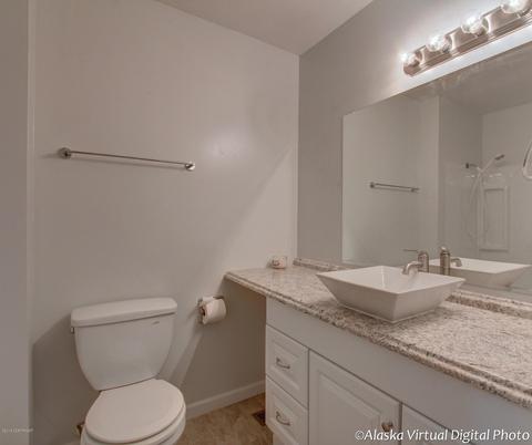 10233 Chickaloon St, Eagle River, AK 99577 photo 14