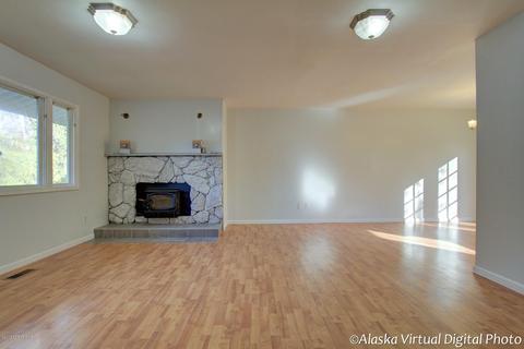 10233 Chickaloon St, Eagle River, AK 99577 photo 6