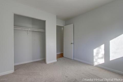 10233 Chickaloon St, Eagle River, AK 99577 photo 16