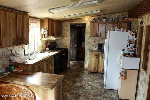 831 Refinery Loop, North Pole, AK 99705 photo 8