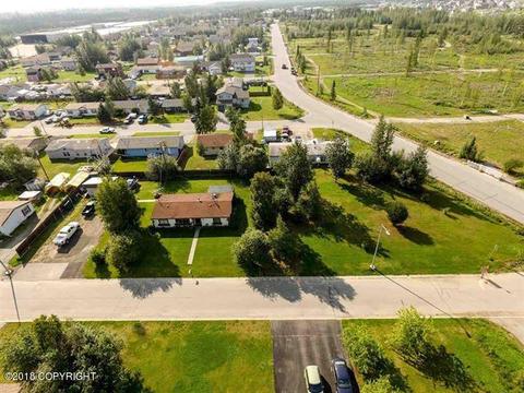 831 Refinery Loop, North Pole, AK 99705 photo 1