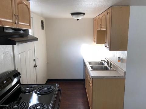 1223 E 16th Ave # 1, Anchorage, AK 99501 photo 4