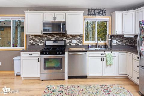 24423 Grace St, Chugiak, AK 99567 photo 7