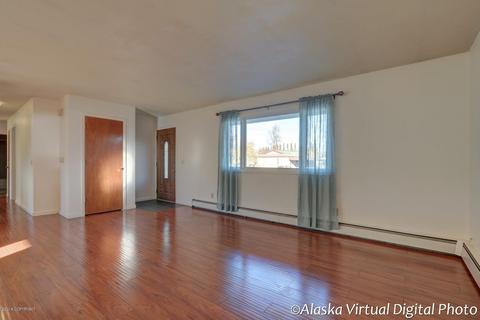 3414 E 17th Ave, Anchorage, AK 99508 photo 10