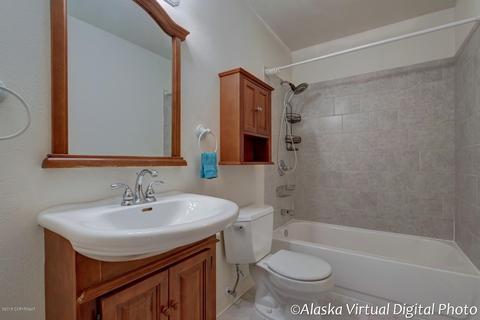 3414 E 17th Ave, Anchorage, AK 99508 photo 13
