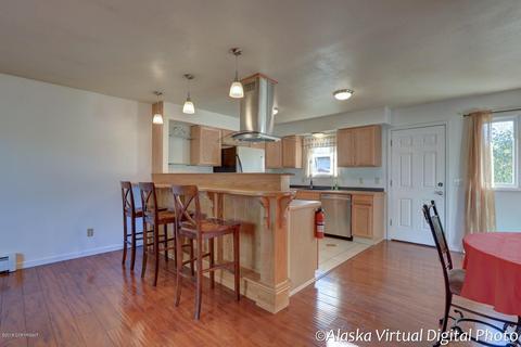 3414 E 17th Ave, Anchorage, AK 99508 photo 5