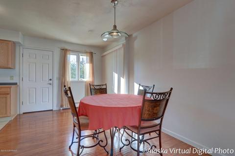 3414 E 17th Ave, Anchorage, AK 99508 photo 9