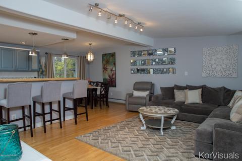 718 E 74th Ave, Anchorage, AK 99518 photo 1
