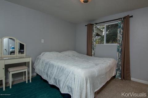718 E 74th Ave, Anchorage, AK 99518 photo 8