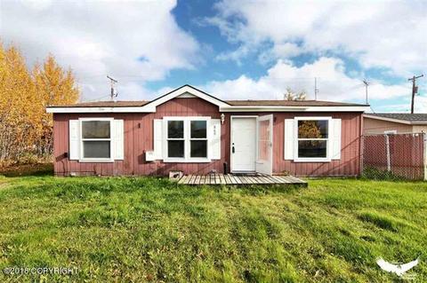 860 Refinery Loop, North Pole, AK 99705 photo 1
