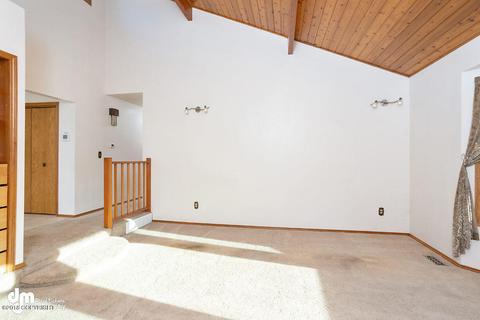 7930 Evander Dr, Anchorage, AK 99518 photo 12