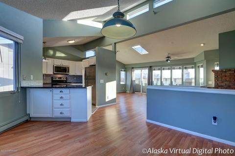 1210 E 16th Ave # 16, Anchorage, AK 99501 photo 9