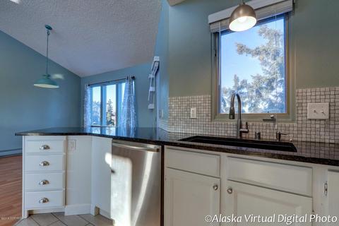 1210 E 16th Ave # 16, Anchorage, AK 99501 photo 13