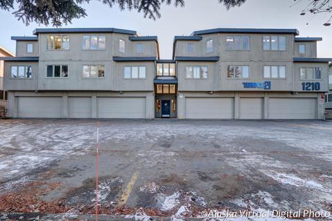 1210 E 16th Ave # 16, Anchorage, AK 99501 photo 2