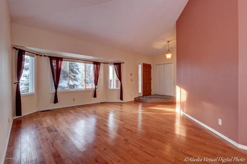 19401 Verdant Cir, Eagle River, AK 99577 photo 3