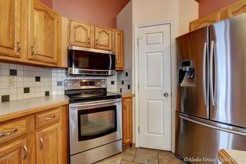 19401 Verdant Cir, Eagle River, AK 99577 photo 16