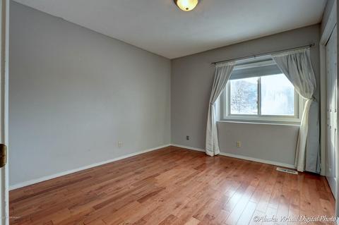 19401 Verdant Cir, Eagle River, AK 99577 photo 32