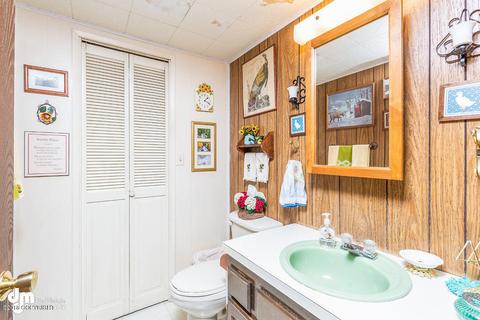 11641 Hebron Dr, Eagle River, AK 99577 photo 9