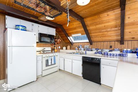 11641 Hebron Dr, Eagle River, AK 99577 photo 8