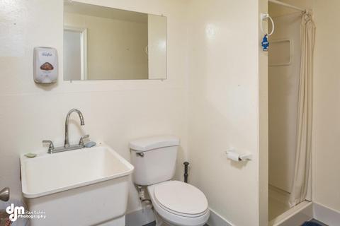 5201 E 22nd Ave, Anchorage, AK 99508 photo 37