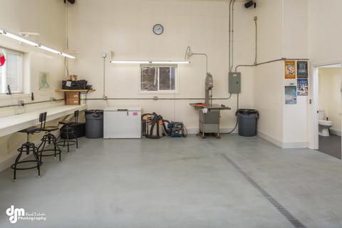 5201 E 22nd Ave, Anchorage, AK 99508 photo 40
