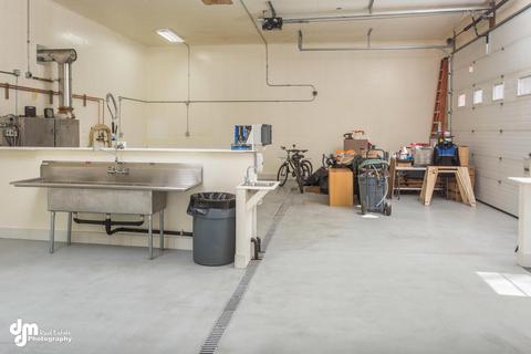 5201 E 22nd Ave, Anchorage, AK 99508 photo 43