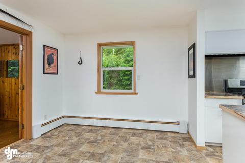 5201 E 22nd Ave, Anchorage, AK 99508 photo 6