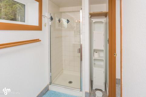 5201 E 22nd Ave, Anchorage, AK 99508 photo 19