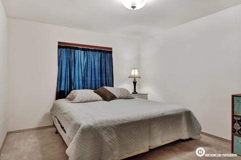 4036 Sycamore Loop, Anchorage, AK 99504 photo 11