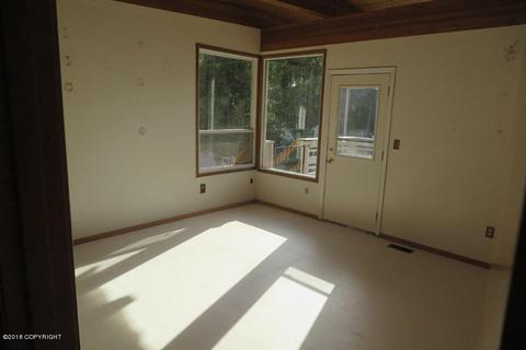 8429 Walker Cir, Anchorage, AK 99502 photo 7