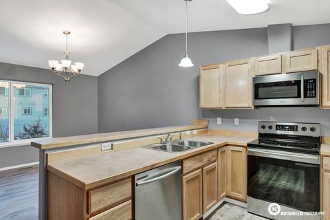 11642 Hummer Bay Loop # 35, Eagle River, AK 99577 photo 13
